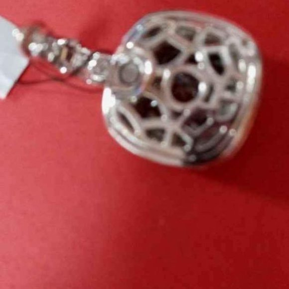 "BEST OF EVERYTHING" MAGNET LOOP PENDANT NIB GREEN RHINESTONE LARGE PENDANT - Picture 4 of 6